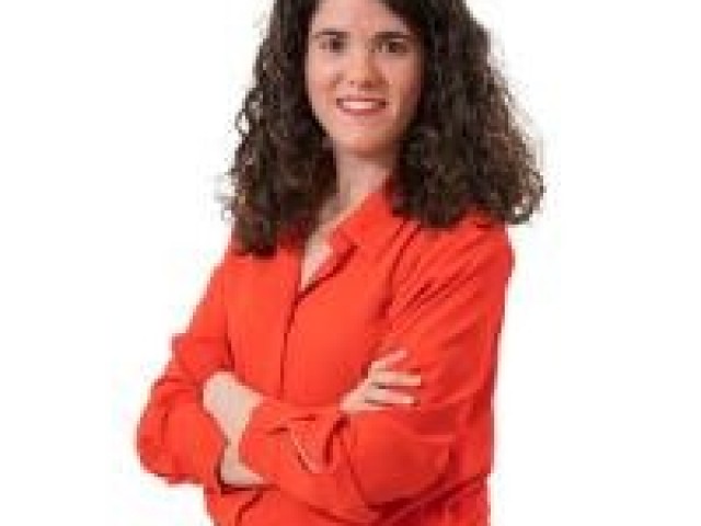 Molina Poveda, María Dolores